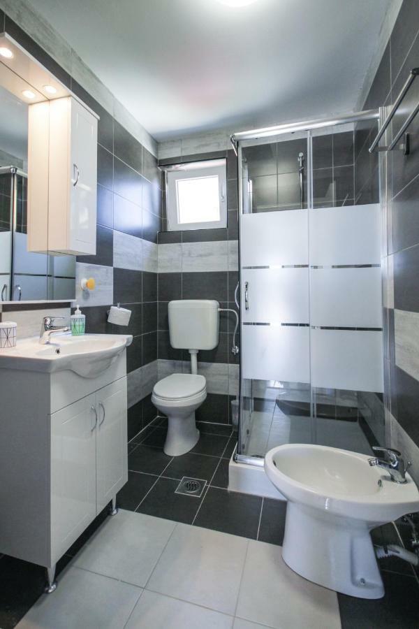 Apartment Tosca With Parking Rovinj Ngoại thất bức ảnh