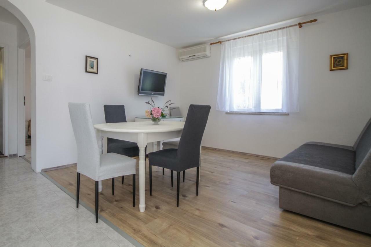 Apartment Tosca With Parking Rovinj Ngoại thất bức ảnh